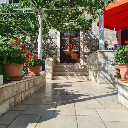 Apartmán Four Bedroom Broce